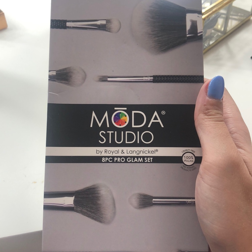Moda studio 8pc pro glam set brushes